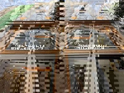 Chu Văn An , Bình Thạnh , 5 Tầng , khu an ninh tốt, CHính CHủ