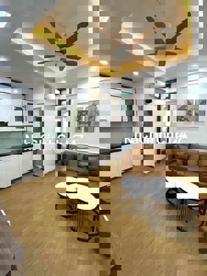 Chính chủ bán CCMN -Đội Cấn- Hồ Đầm Tròn-50m2-2 ngủ- Đầy đủ đồ