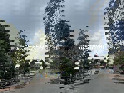 9 chủ chạy phụ 2% phí- Đầu đường cmt8 20mvà KDC CHÁNH NGHĨA