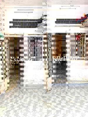 Chính chủ bán 55m2 đất 3 tỉ 790tr, MUA ĐẤT Tặng nhà cấp 4