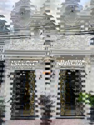 BÁN NHÀ CHÍNH CHỦ CỔ ĐIỂN 3PN GẦN TRƯỜNG HỌC