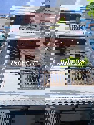 Chính chủ bán nhà DT 55m2 giá 4tỷ690tr ở Nguyễn Văn Đậu P11 Bình Thạnh