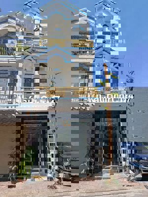 Chủ giảm 150tr Bán nhà 2 lầu 4PN full nội thất kdc phú Hồng Thịnh 8