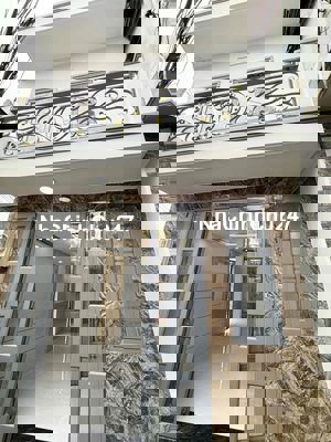 Chính chủ Xã gấp Nhà  30M2 - 2 TẦNG, 2PN - Giáp Tân Phú - Chỉ 2.x Tỷ