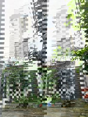 2 Mặt tiền, 52,8 m2, 4PN, Chính chủ, Q9