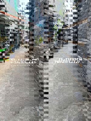 Chính chủ Bán gấp căn nhà phường Tân Thới Nhất Quận 12 cũ