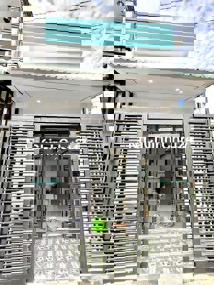 Chính Chủ Bán nhà cấp 4 có gác lửng giá 300tr ở Hóc Môn, 3 phòng ngủ