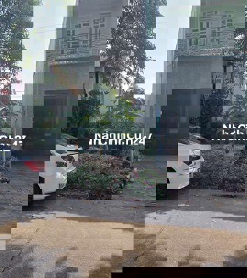 Chính chủ bán nhanh lô đất mặt tiền DL15 ngay KCN Mỹ Phước 3 full thổ