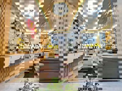 CHỦ BÁN GẤP - 40M2 -8.1 TỶ MỸ ĐÌNH , NHÀ ĐẸP Ở NGAY