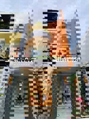 HOA HẬU SÁT BIỂN  NGUYỄN TẤT THÀNH ĐANG TÌM CHỦ, TP ĐÀ NẴNG