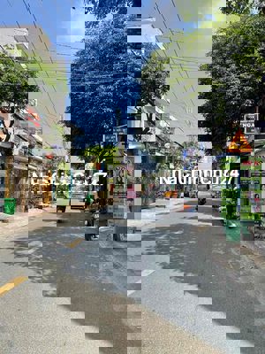 Chính chủ cần tiền bán nhà mt đường 185 Phước Long