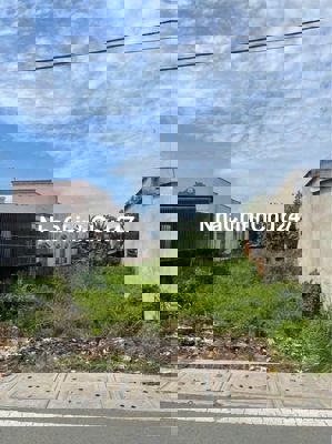 Chủ Ngộp Rao Bán Gấp Lô Đất 209m2 Cạnh Chợ Suối Sâu .Giá 550tr, SHR