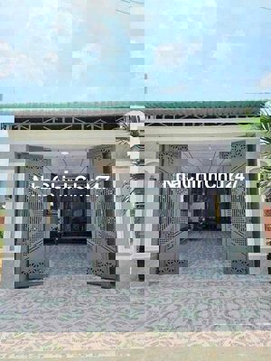 Bán gấp căn nhà chính chủ 1 trệt , 1 lầu , hẻm 2/ đường Bùi Thanh Khiế