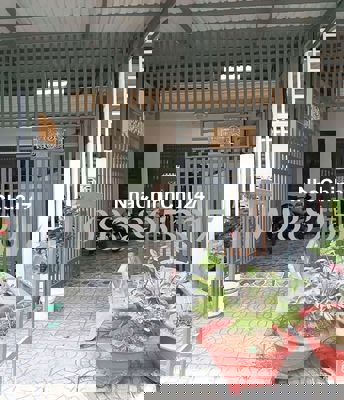 Chính chủ bán nhà Bình Chánh sổ hồng riêng