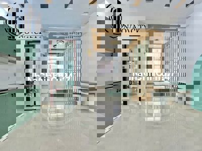 Căn hộ chính chủ ban công/cửa sổ Phạm Hùng nối dài - Nguyễn Văn Linh