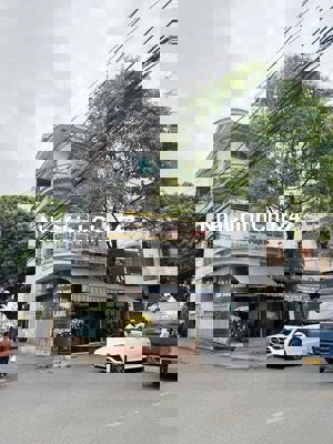 chính chủ bán nhà góc 2 mặt tiền Ama khê Buôn Ma Thuột