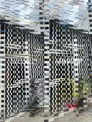 cần bán nhà chính chủ