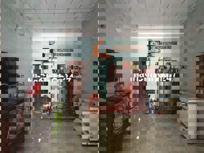 Nhà chính chủ bán 200m2 giáv890tr ngay ngã 3 An Khương An Tịnh sổriêng