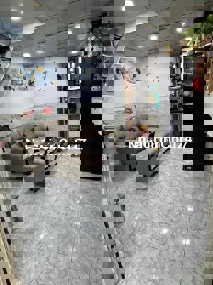 Chính chủ bán nhà vi bằng vào ở ngay, tặng tủ quần áo + giường ngủ