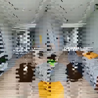 Chính chủ cần bán lại căn hộ cao cấp Hùng Vương Plaza, 2PN, 3PN