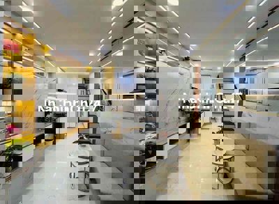 Chính chủ bán nhà đẹp giá bình dân