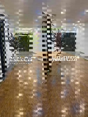 Chính chủ cần bán căn hộ cc toà N01-T3 khu Ngoại giao đoàn. DT 127m2