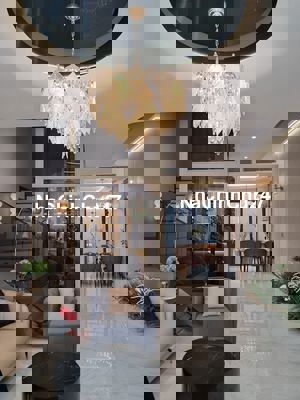 NHÀ PHỐ MẶT TIỀN QUẬN 7 - 360 m2 - 4 PN – P.PHÚ MỸ - Q.7 | CHÍNH CHỦ