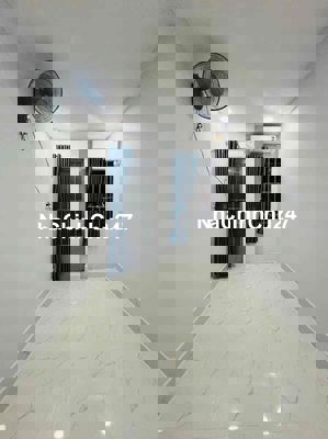 chính chủ bán nhà vi bằng đúc 2 lầu kiên cố , Thống Nhất, P11, Gò Vấp