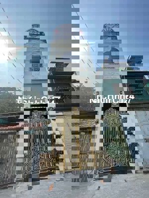 🔥 CHÍNH CHỦ BÁN NHÀ MẶT PHỐ NGỌC THỤY – HIẾM!
DT 58m² • Giá 19.5 tỷ •