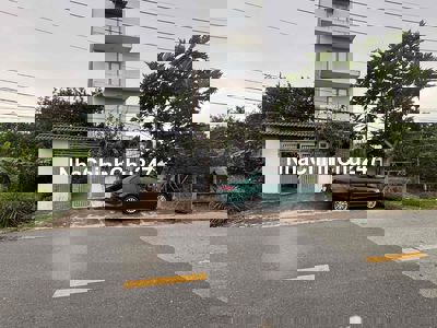 Chính Chủ Bán Nhà Mặt Tiền Đường 20 mét Đã Hoàn Công