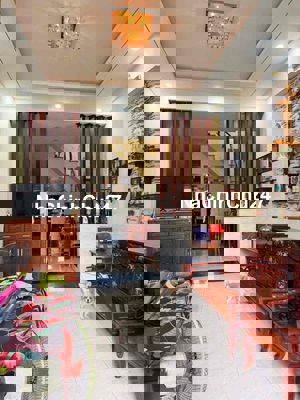 Chính chủ cần bán nhà lầu Tam Hiệp xây kiên cố chắc chắn có sổ riêng