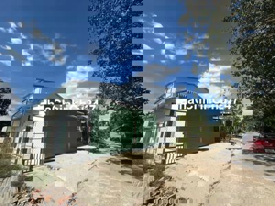 Chính chủ dãy trọ 9 phòng,  204m2 Phú Giáo, Bình Dương, sổ hồng