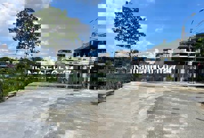 Chính chủ bán đất HOÀ SƠN ngay cổng bệnh viện đang xây gần trường học