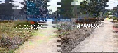 Cuối năm kẹt tiền trả nợ chủ cần bán gấp