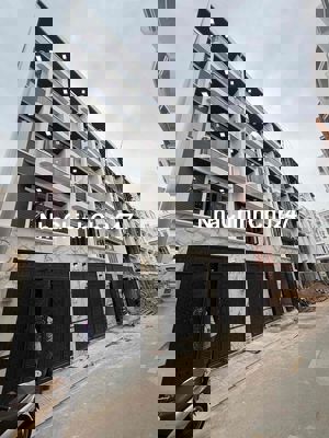 giá tốt ngây chủ 68m2 sổ Hồng đầy đủ