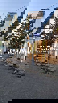 Chính chủ lô Đất MT đường Đà Sơn, gần bến xe, sát trường ĐH Duy Tân