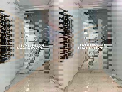 chính chủ bán nhà kẹp kiệt Trần Cao Vân