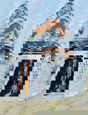 Chính chủ bán nhà đẹp 3 tầng