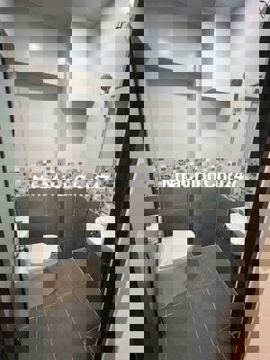 3,5 x 7 1 trệt một lầu sổ hồng bán chính chủ