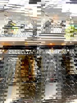 ( Chính Chủ ) Bán nhà hẻm nhựa ôtô ra đường Nguyễn Hữu Trí - 1ty250