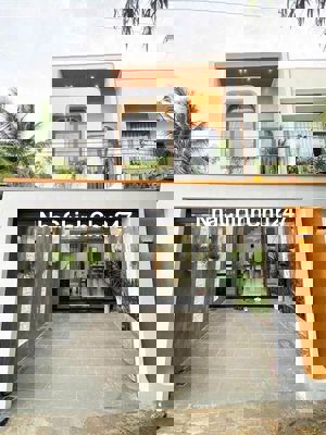 Chủ ngộp!! Giảm thêm 200tr nữa bán nhanh chỉ còn 1,850 tỷ thôi.