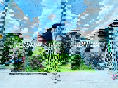 ĐẤT THẬT + GIÁ THẬT, chủ cần bán mt Nguyễn Phong Sắc - 153m2 thổ cư