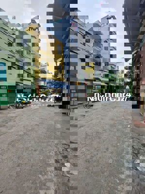 Chính chủ gởi cần bán gấp
 HXH 8m Lò Siêu, P. 8, Q11.