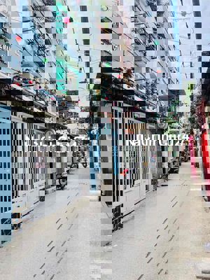 chính chủ bán nhà 2 mặt tiền hẻm xe hơi lô góc  64m2