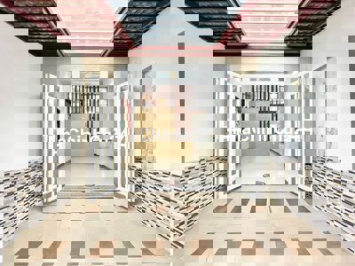 CHÍNH CHỦ CẦN BÁN NHÀ VỊ TRÍ VIP Ở DĨ AN. ĐƯỜNG 5M. DT 69M. THỔ CƯ 66M