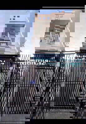 CHỦ CẦN BÁN: NHÀ SÁT MẶT PHẠM VĂN ĐỒNG - 4TỶ8