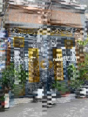 Tôi chính chủ cần bán căn nhà hẻm 738/ Quốc lộ 1A- Bình Tân ( DT:4x14)