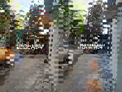 5.8 Tỷ Chủ nợ bank bán gấp nhà đường số 10 Linh Xuân 4PN 180m2