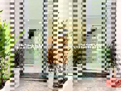 Chính chủ cần bán gấp căn nhà 4x18, 5m2  Đường Phùng Văn Cung Giá tốt