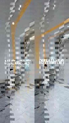 chính chủ bán 43/2 Đặng Lộ 6x8 1 trệt 2 lầu , nhà mới tinh